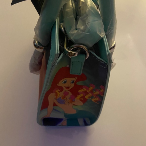 Loungefly Disney The Little Mermaid Princess Scenes Series Crossbody Bag - Picture 4 of 4